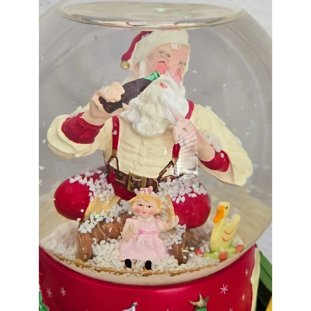 Hallmark Coca-Cola Santa Musical Snow Globe Moving Train 2001